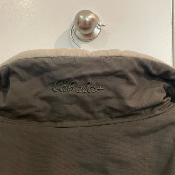 Cabela's Green and Cream Puffer Jacket - Picture 7 of 7